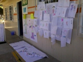 Exposición de trabajos que se realizaron durante la jornada de prácticas. Miriam Rocha